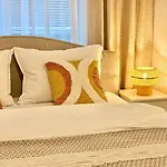 Poemi A La Cluj- Quiet, Kingsize Bed, Quiet Locat