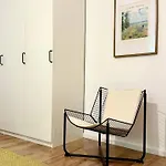 Poemi A La Cluj- Quiet, Kingsize Bed, Quiet Locat Apartment