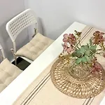 Poemi A La Cluj- Quiet, Kingsize Bed, Quiet Locat Apartment